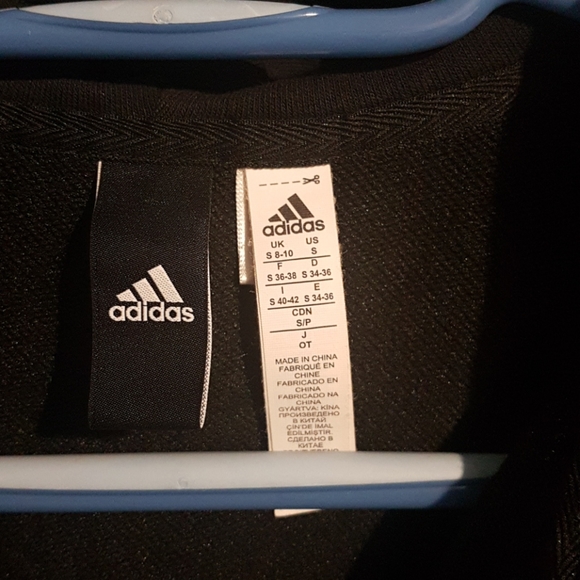 Adidas - Picture 2 of 3